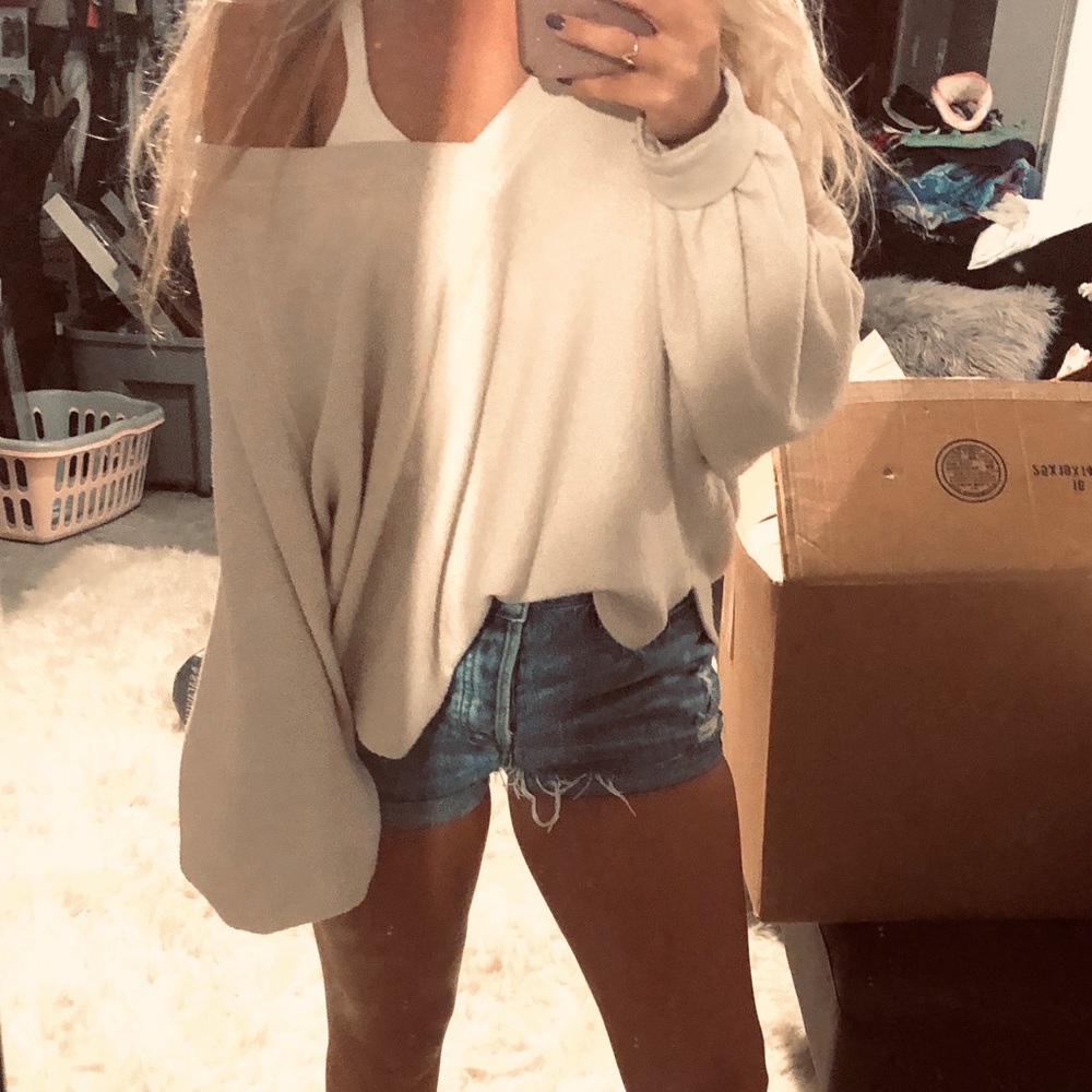 H&M denim shorts. US size 6.